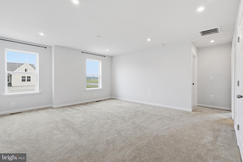 10302 SPOTSWOOD DRIVE