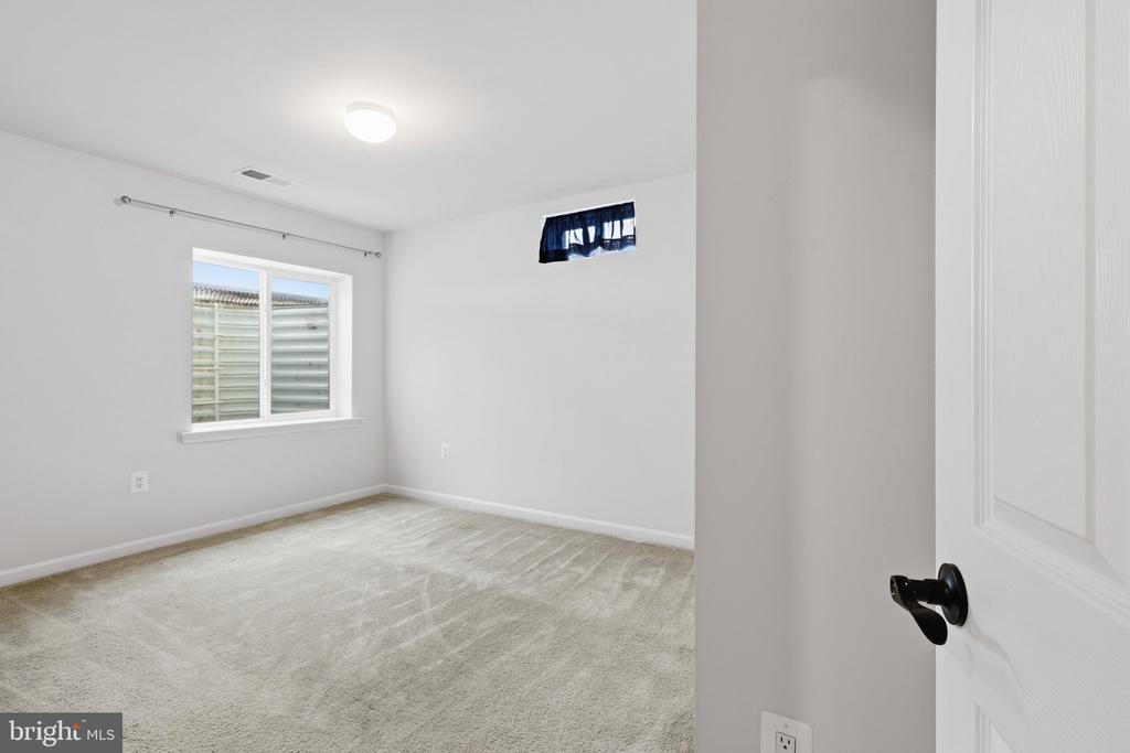 10302 SPOTSWOOD DRIVE