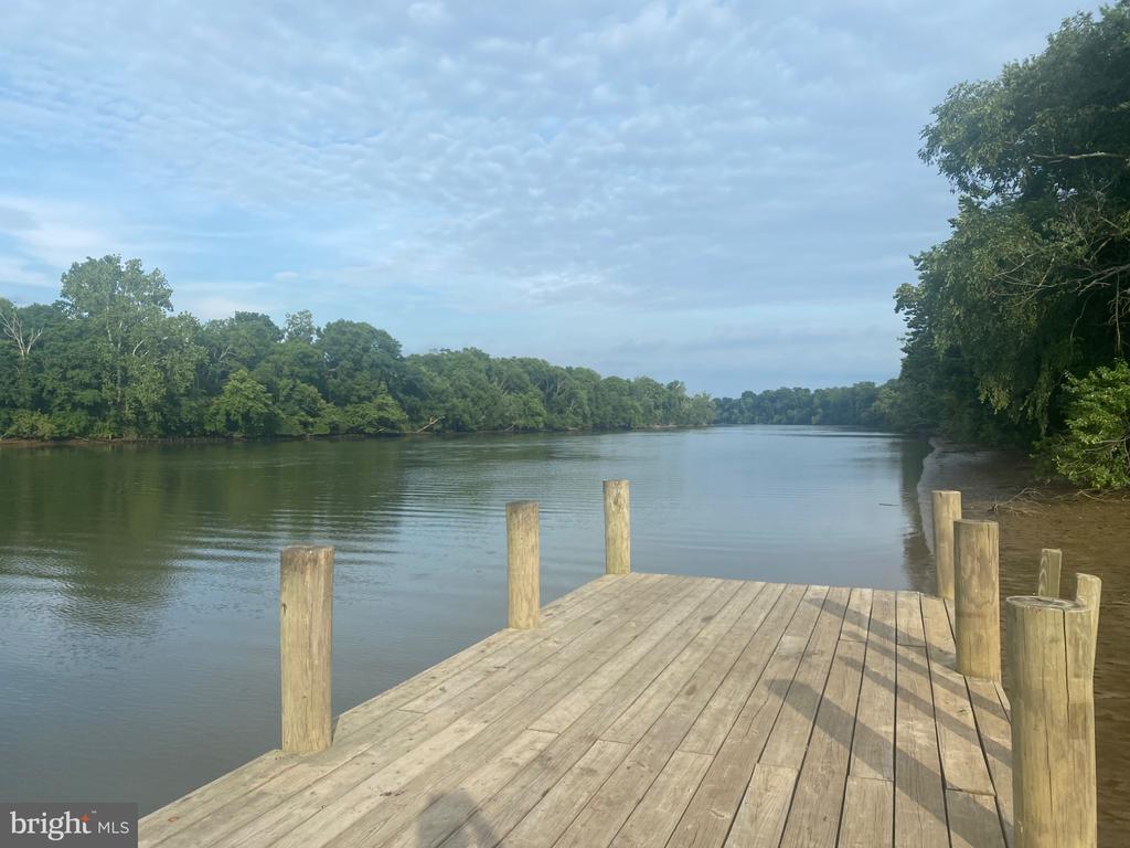 10302 SPOTSWOOD DRIVE