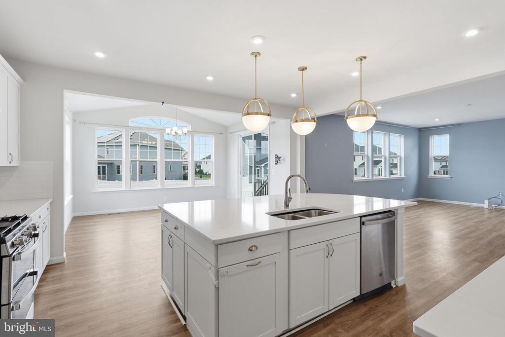 10302 SPOTSWOOD DRIVE