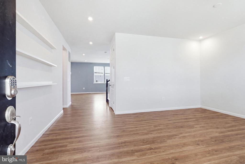 10302 SPOTSWOOD DRIVE
