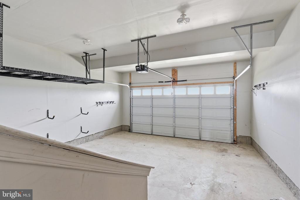 10302 SPOTSWOOD DRIVE