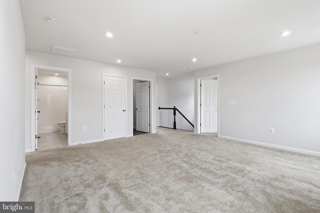 10302 SPOTSWOOD DRIVE