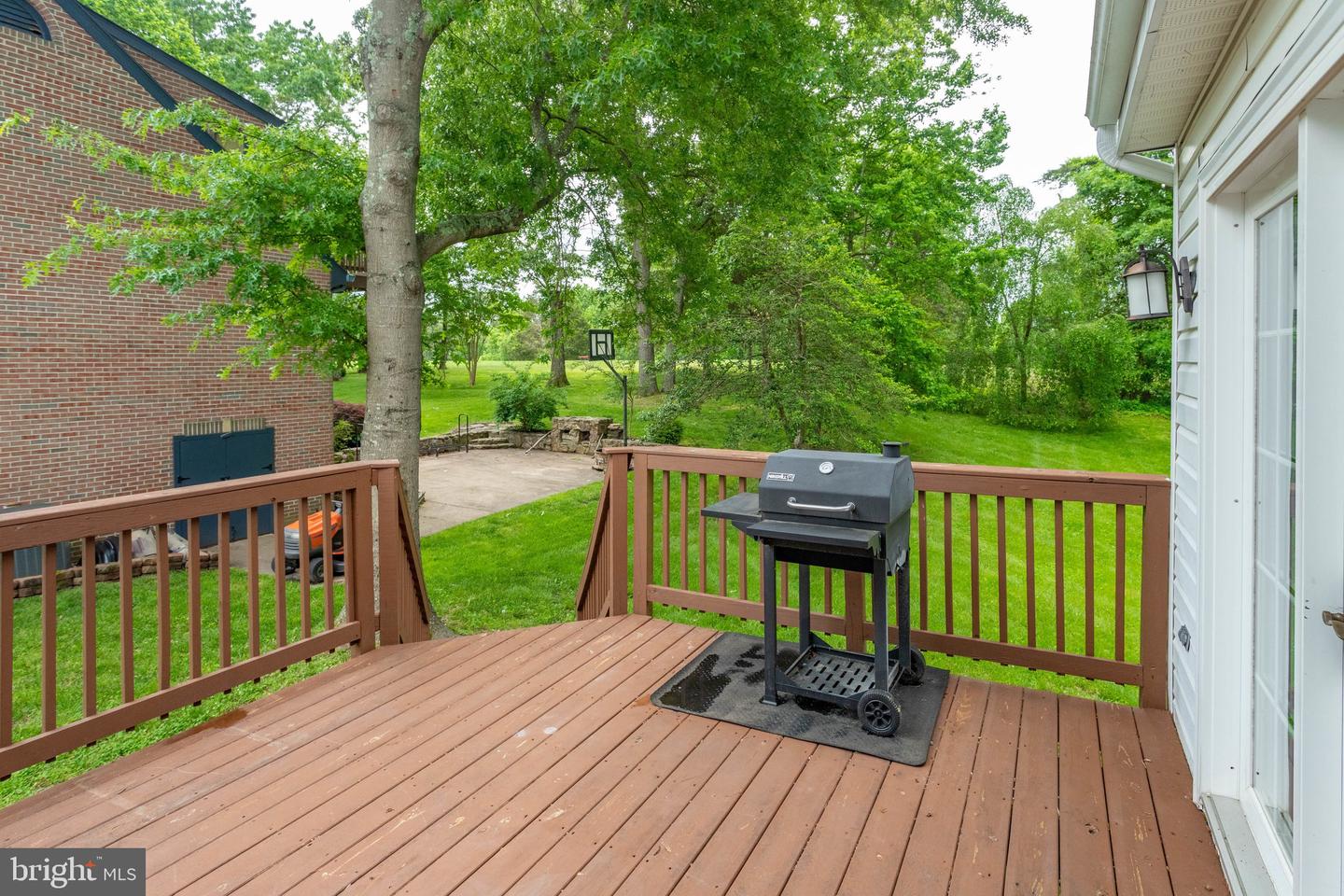 208 MAST COVE