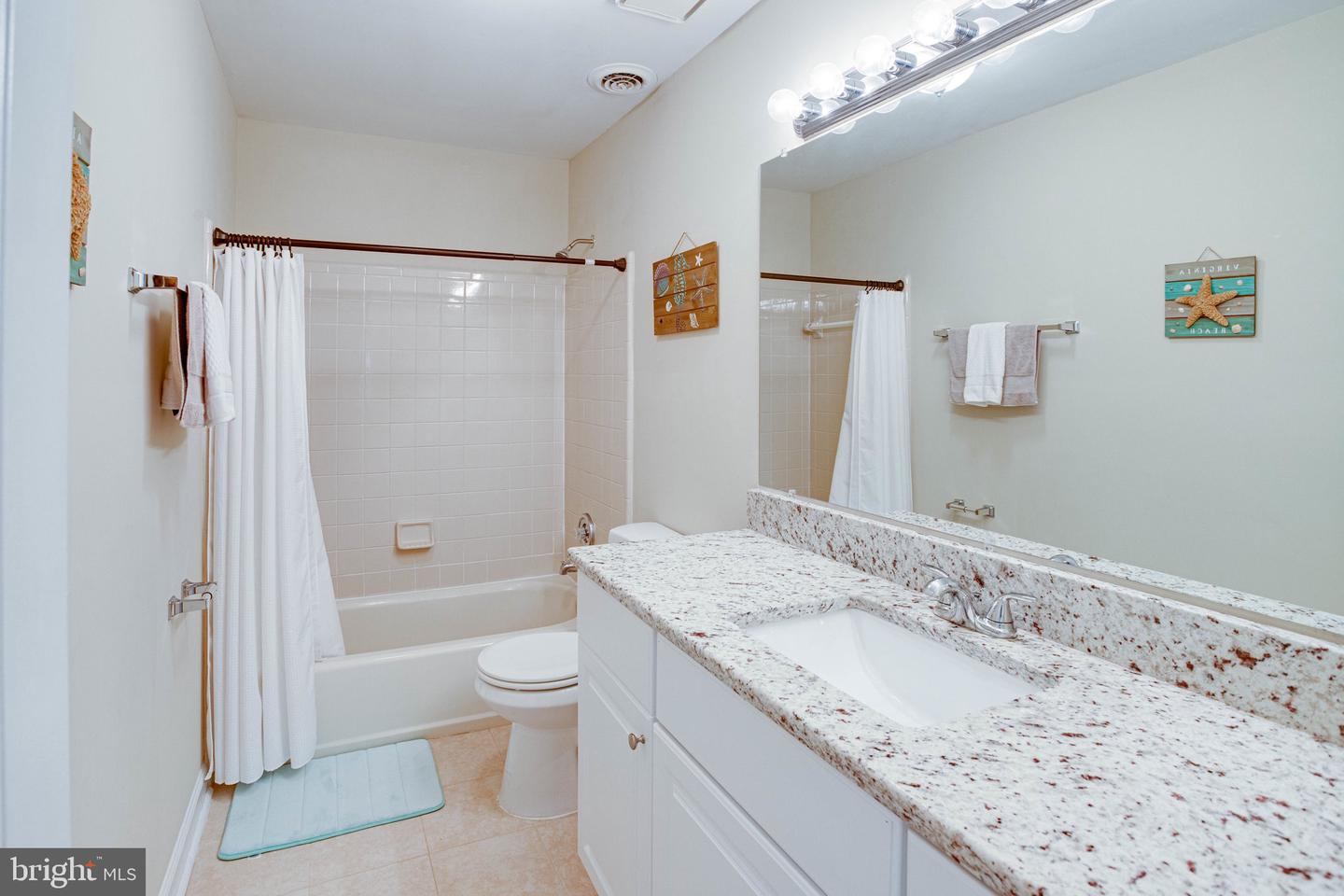 208 MAST COVE