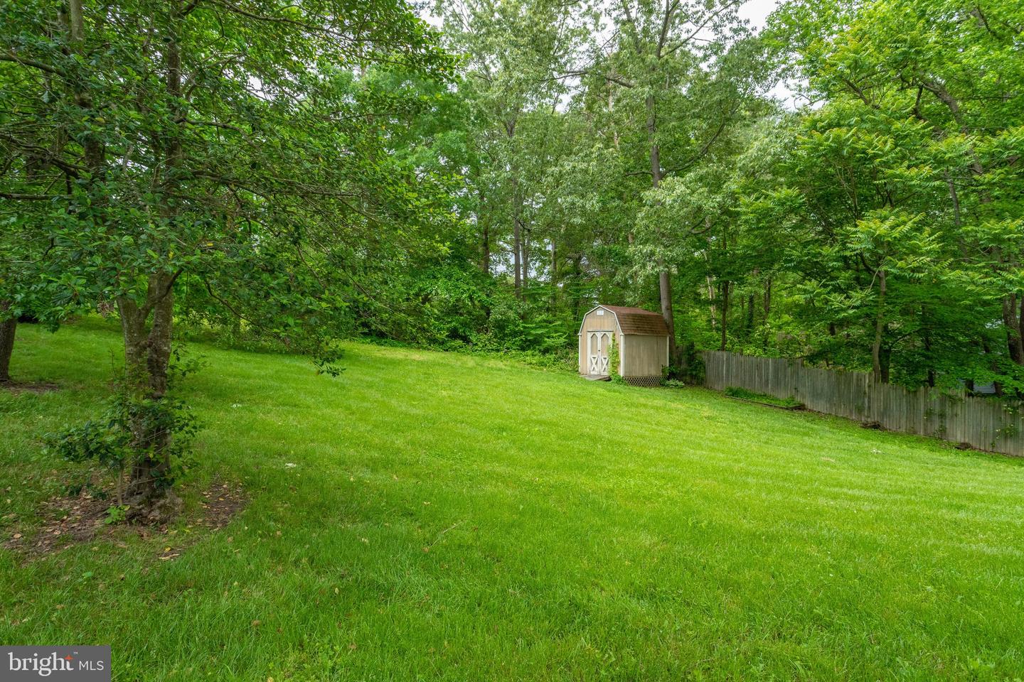 208 MAST COVE