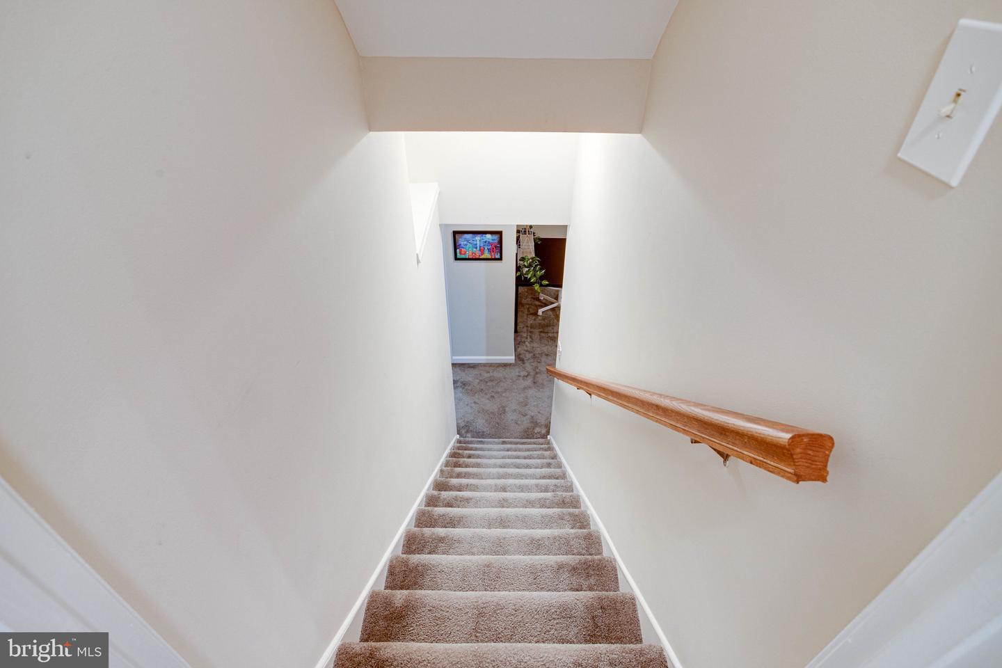 208 MAST COVE