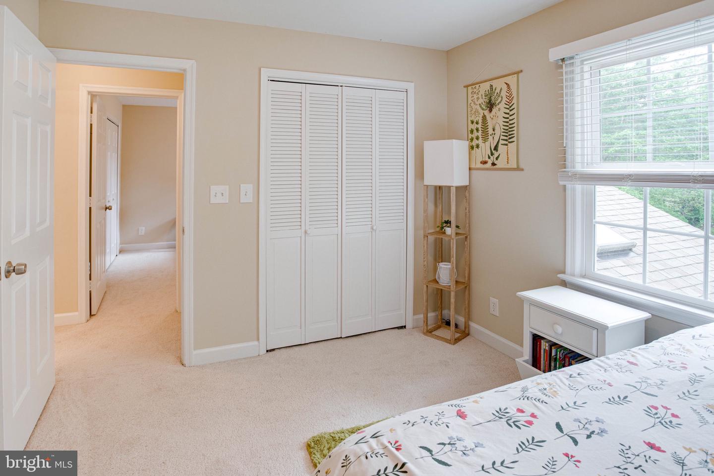 208 MAST COVE