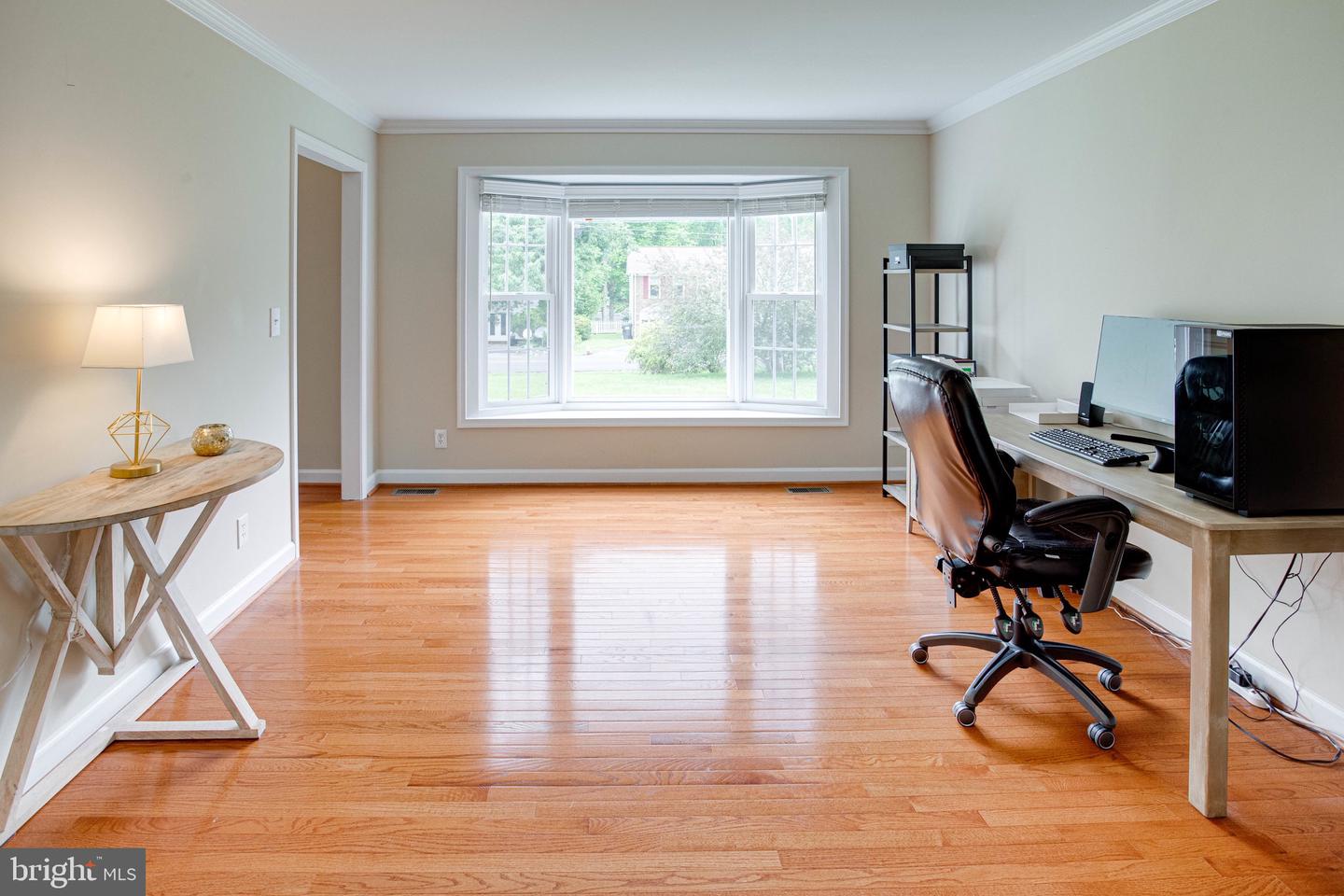 208 MAST COVE