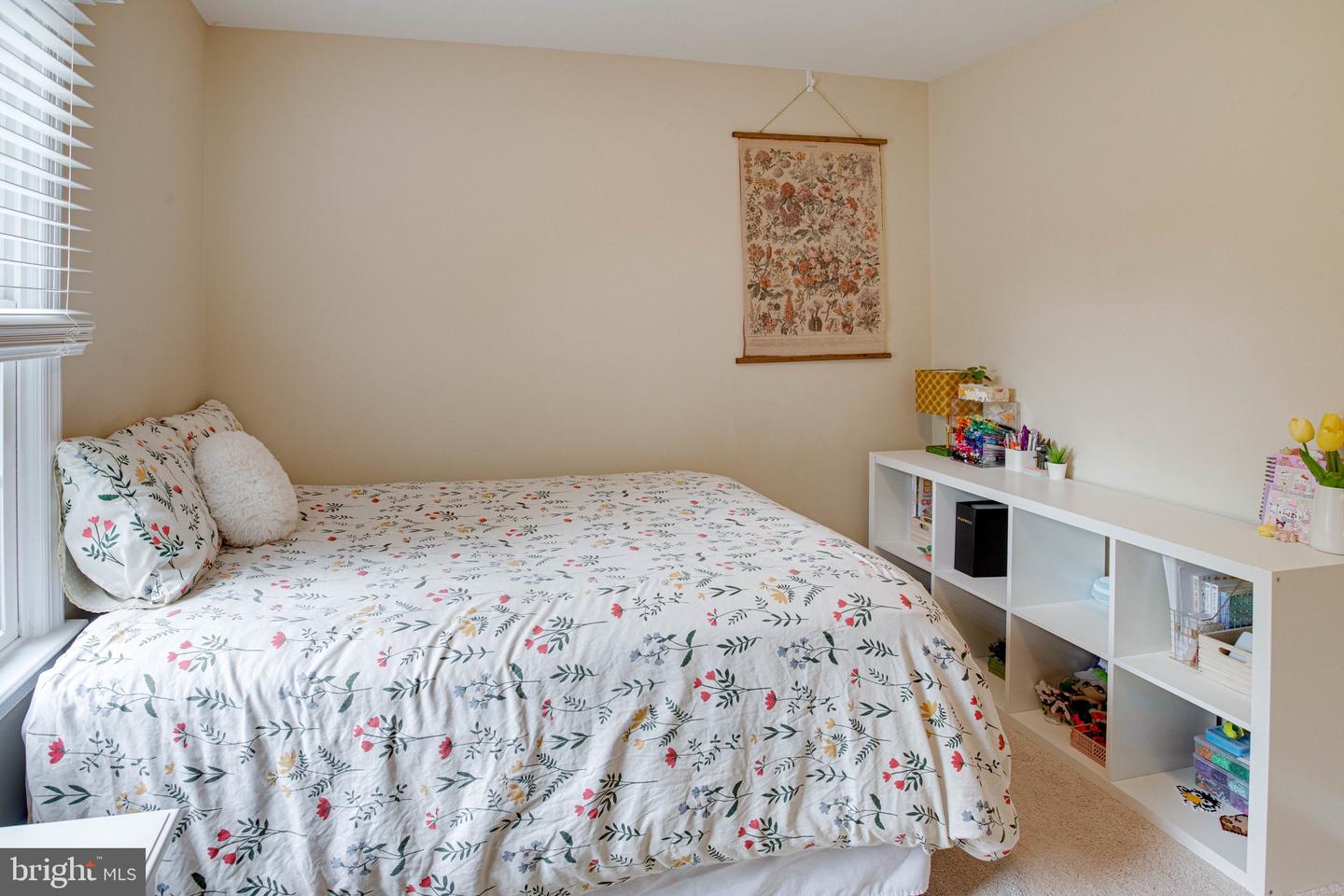 208 MAST COVE