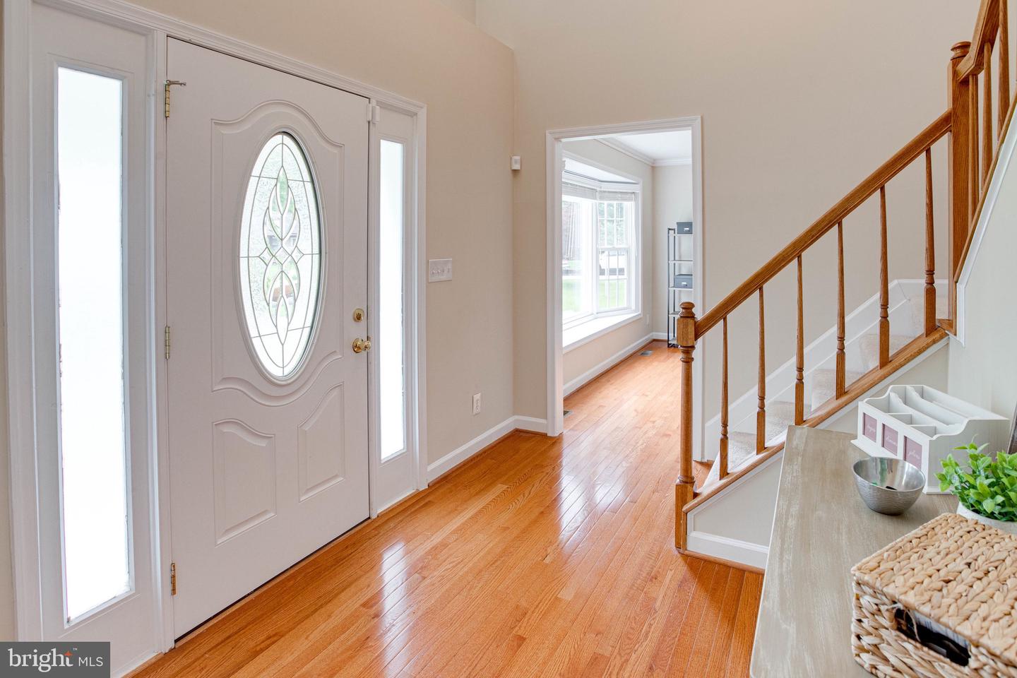 208 MAST COVE