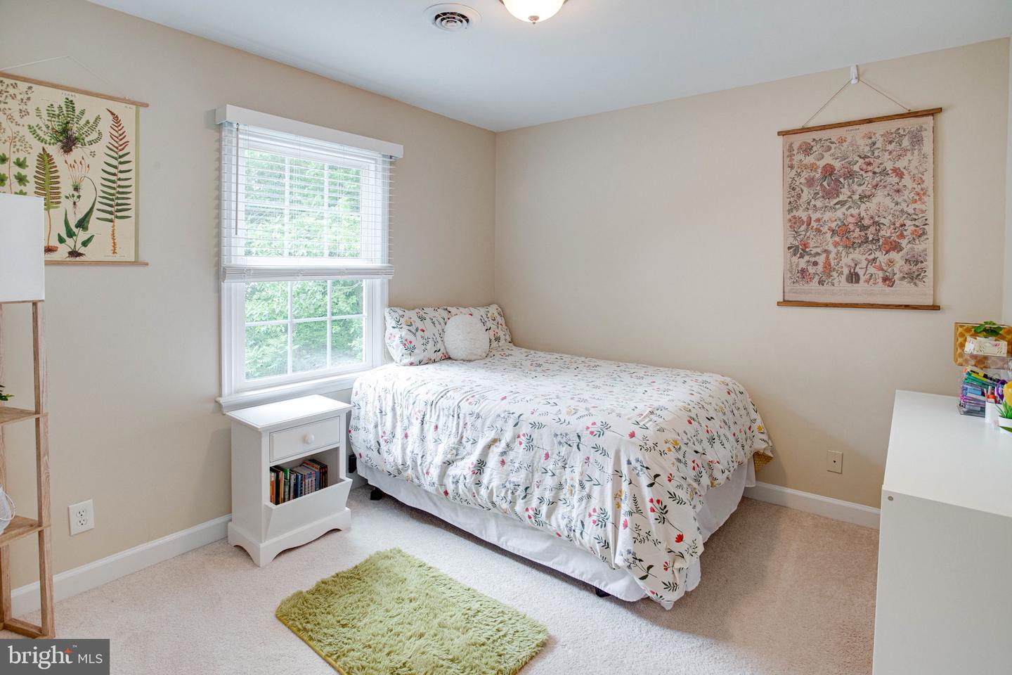208 MAST COVE