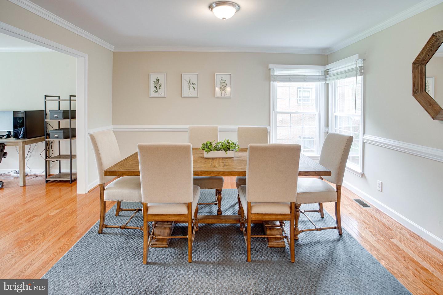 208 MAST COVE