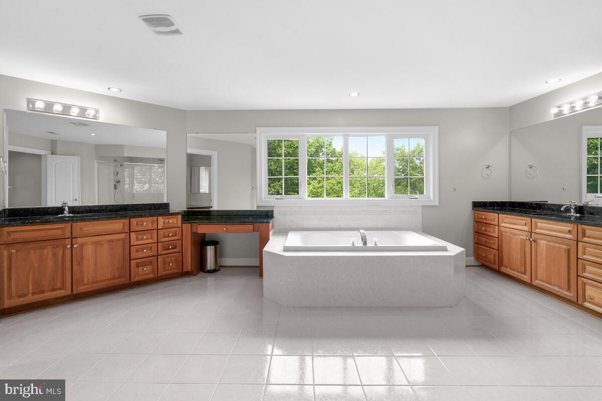 322 IRONSIDE COVE