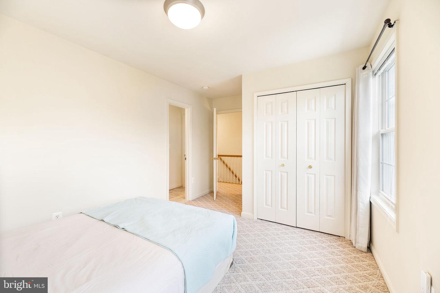 25 SAINT DAVIDS COURT