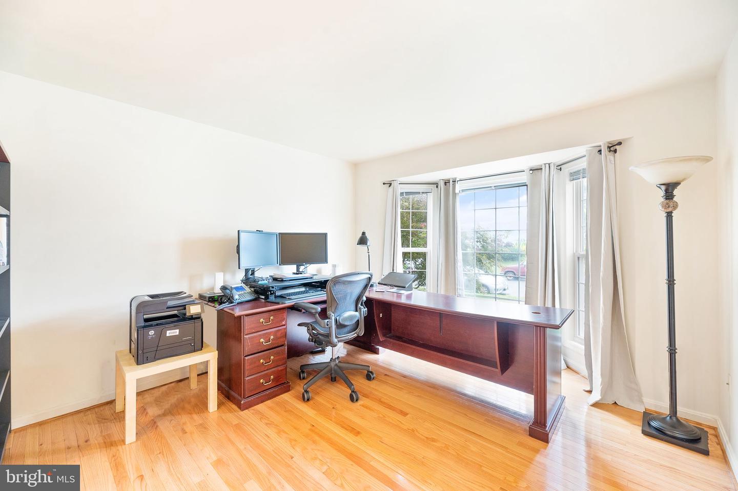 25 SAINT DAVIDS COURT