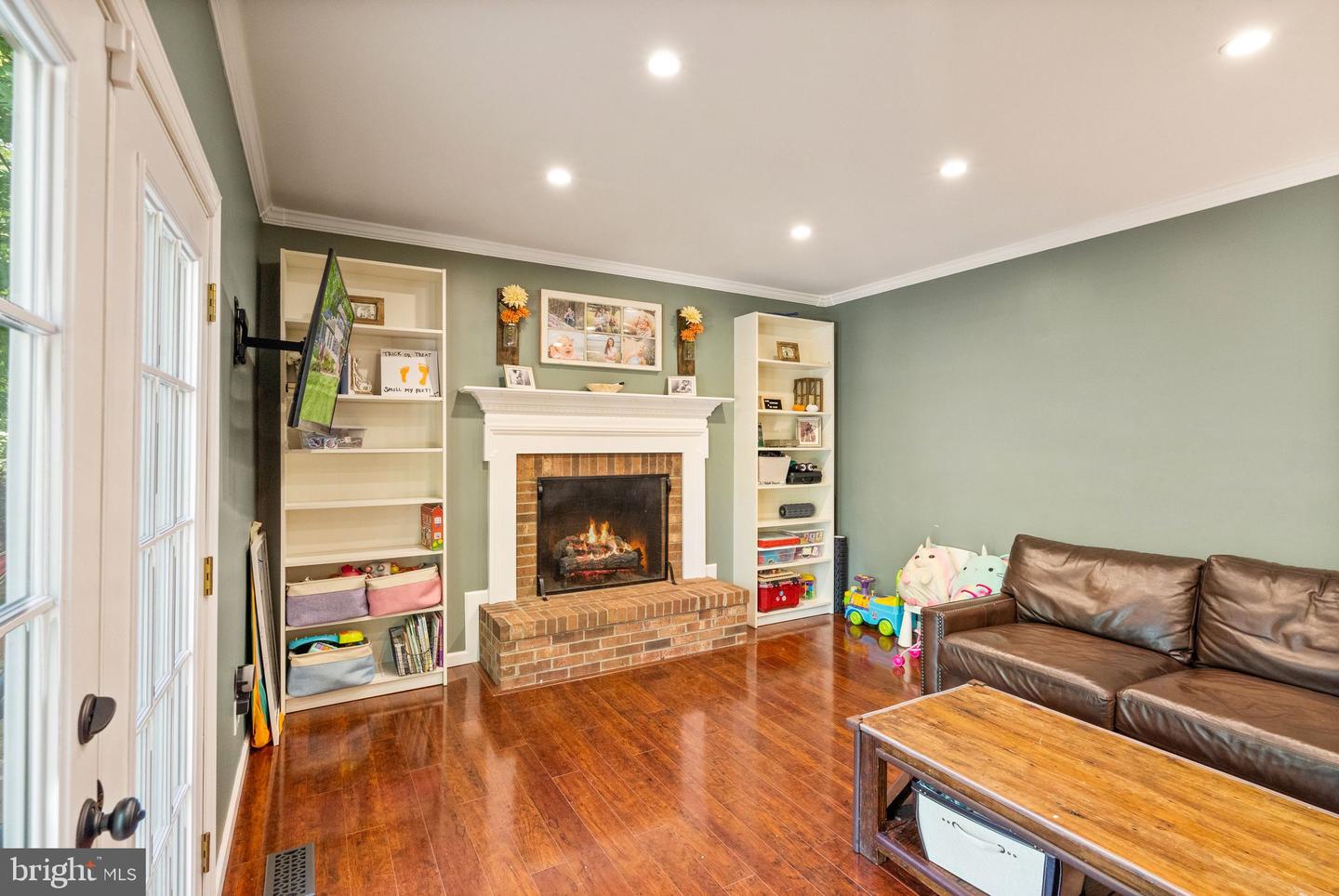 110 STAFFORD STONE DRIVE