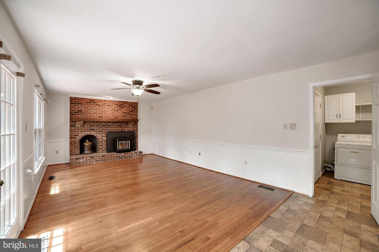 31 LARKWOOD COURT