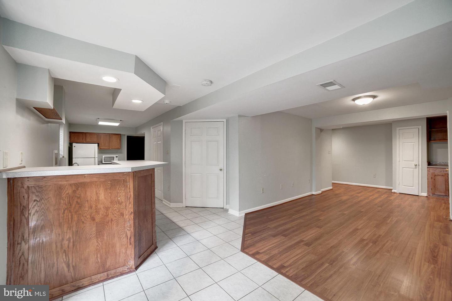 31 LARKWOOD COURT