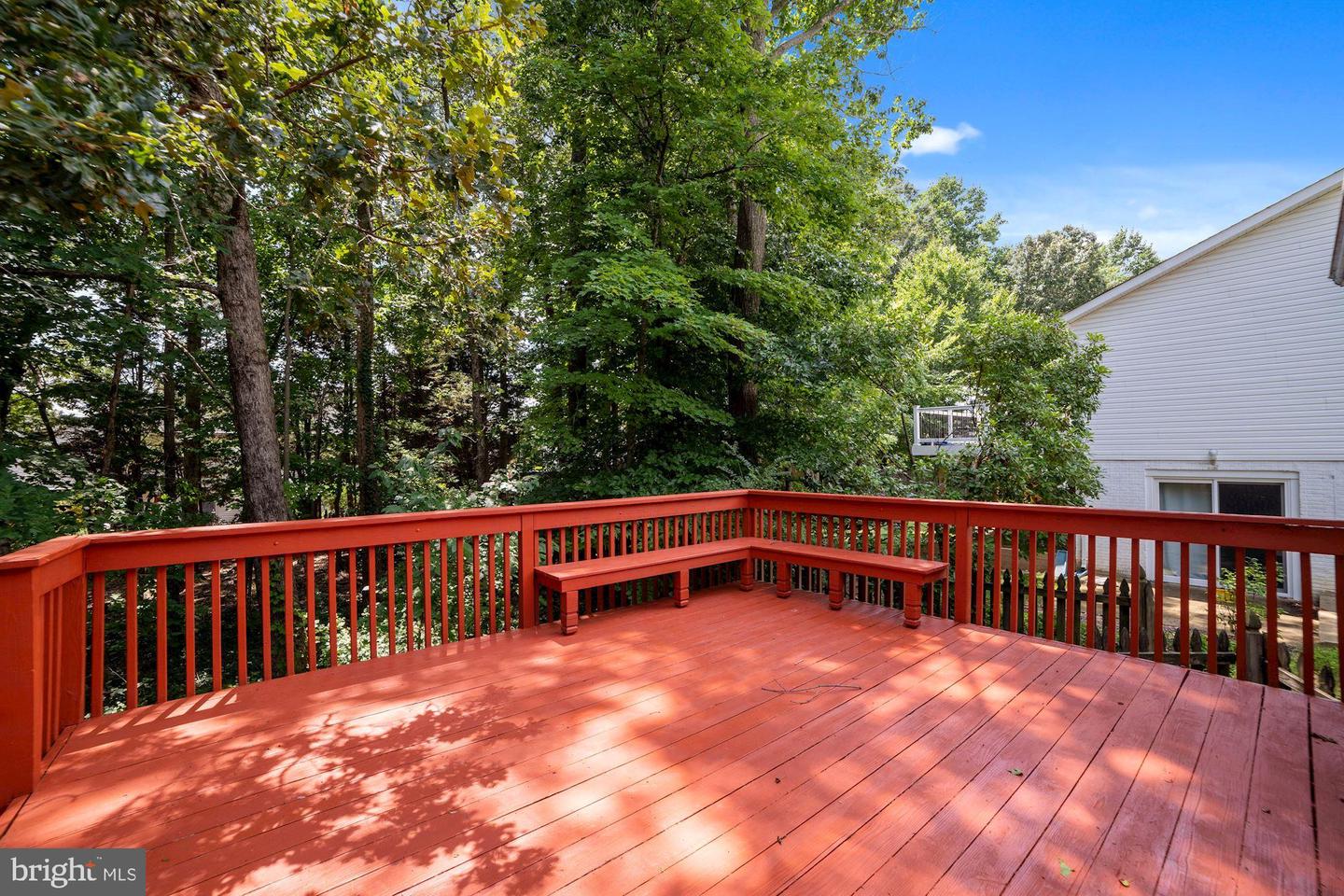 31 LARKWOOD COURT