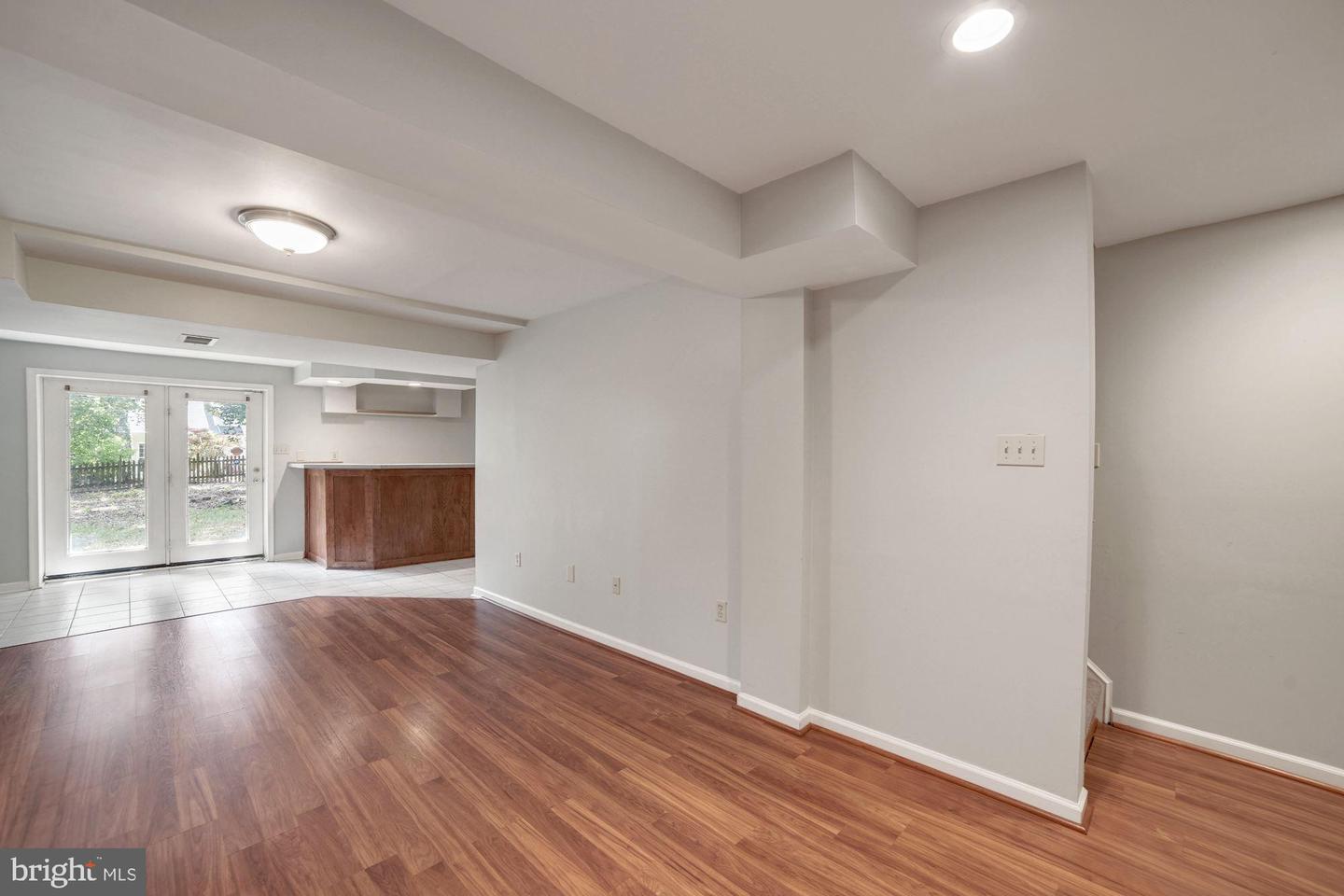 31 LARKWOOD COURT