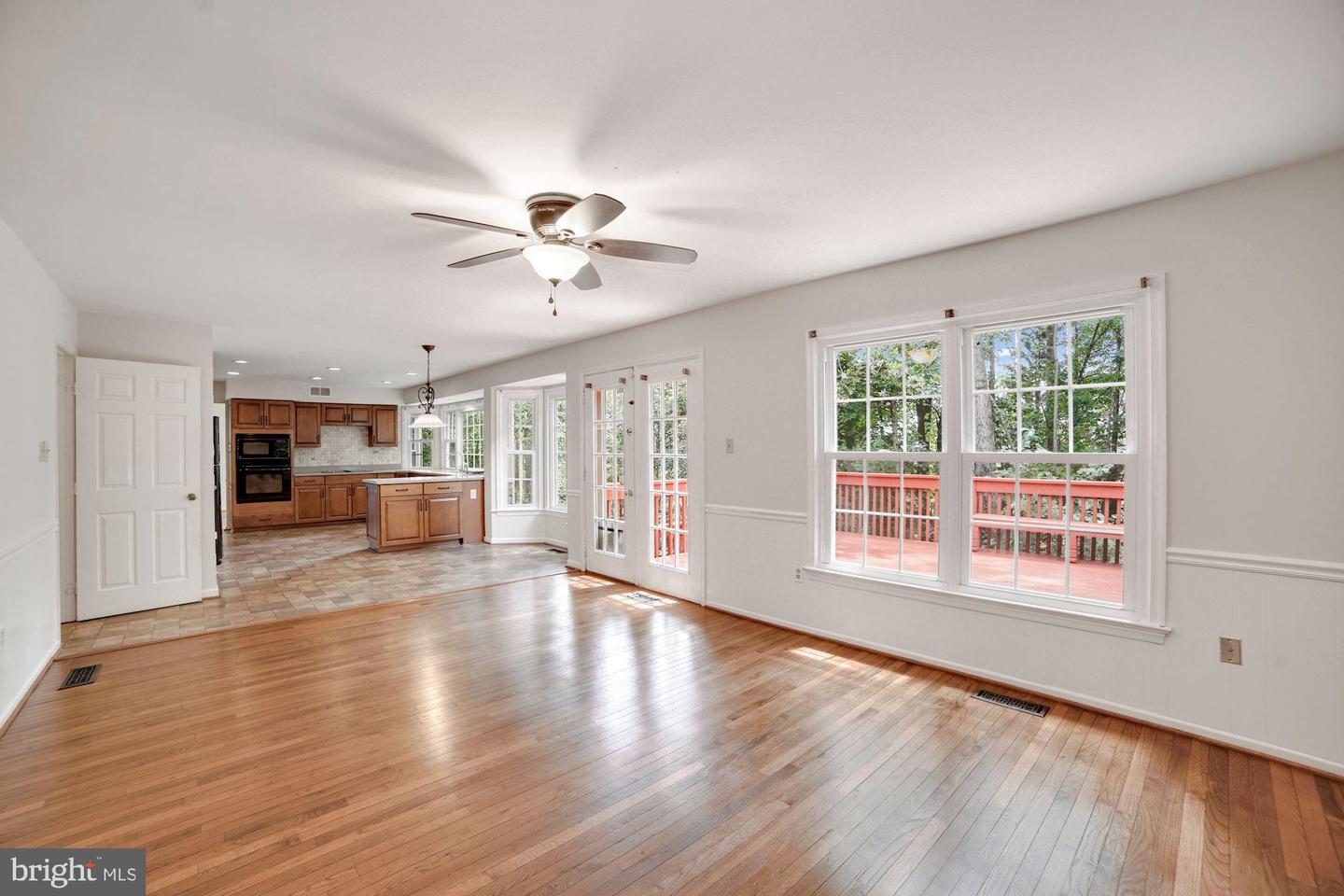 31 LARKWOOD COURT
