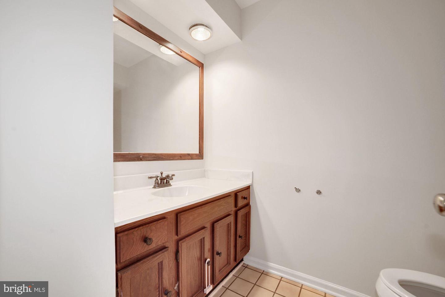 31 LARKWOOD COURT