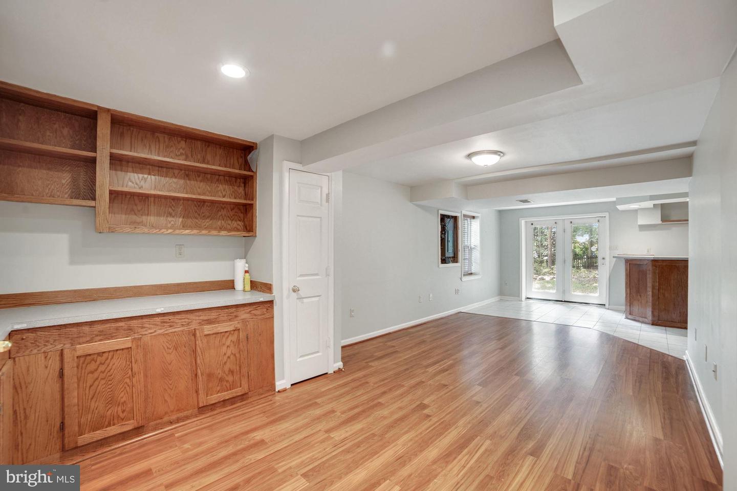 31 LARKWOOD COURT