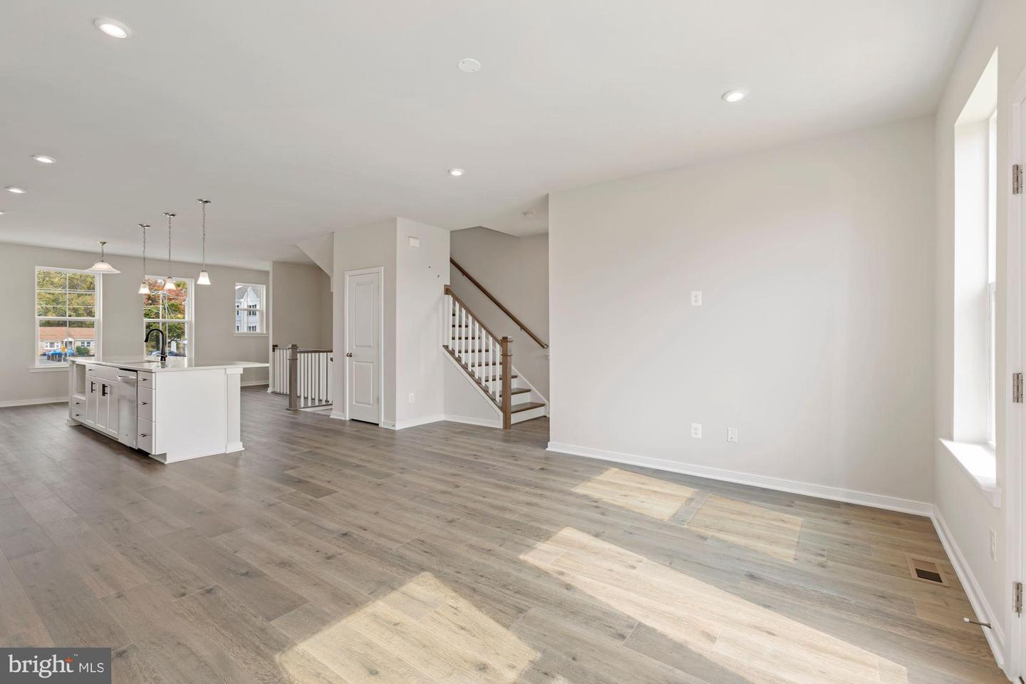 321 RED CURRANT WAY