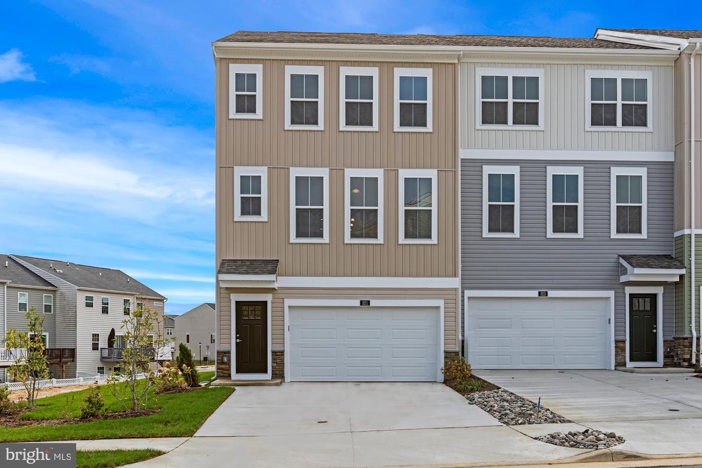 321 RED CURRANT WAY