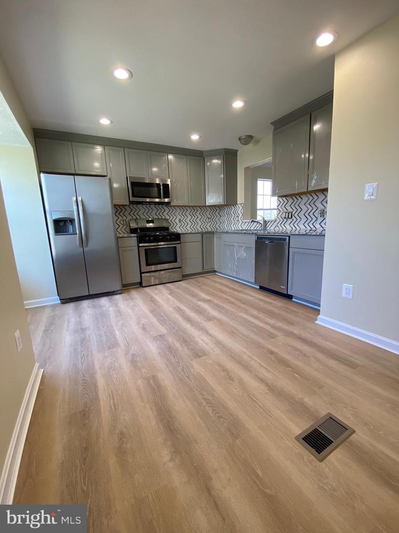 412 TOLBELT COURT