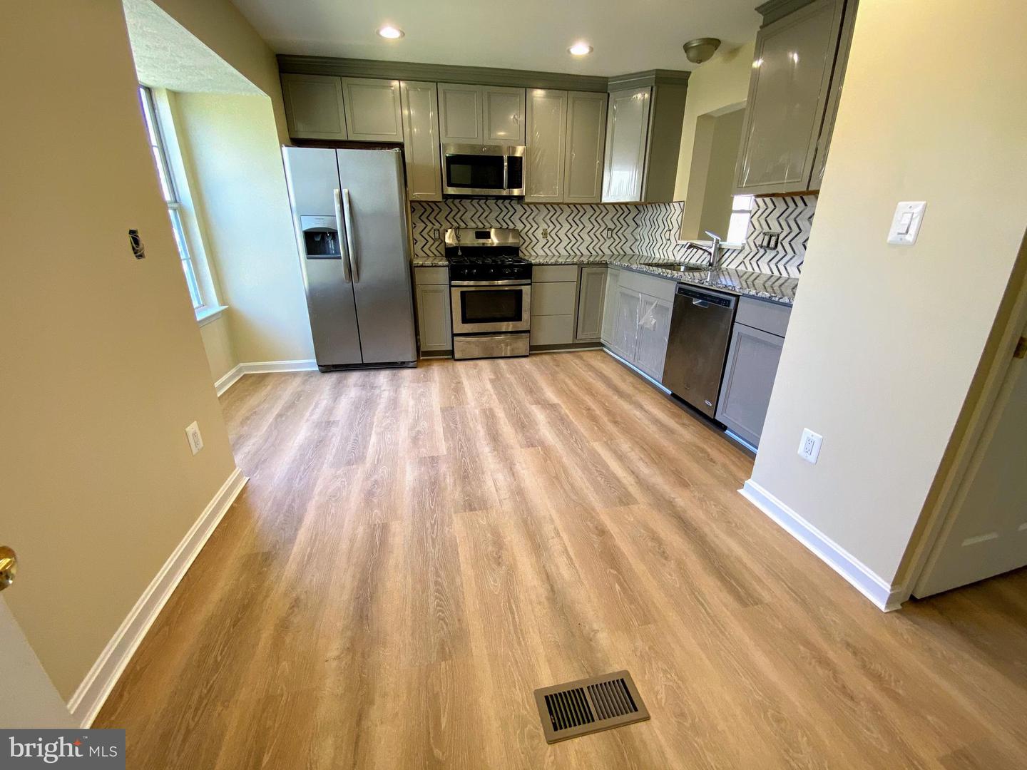 412 TOLBELT COURT