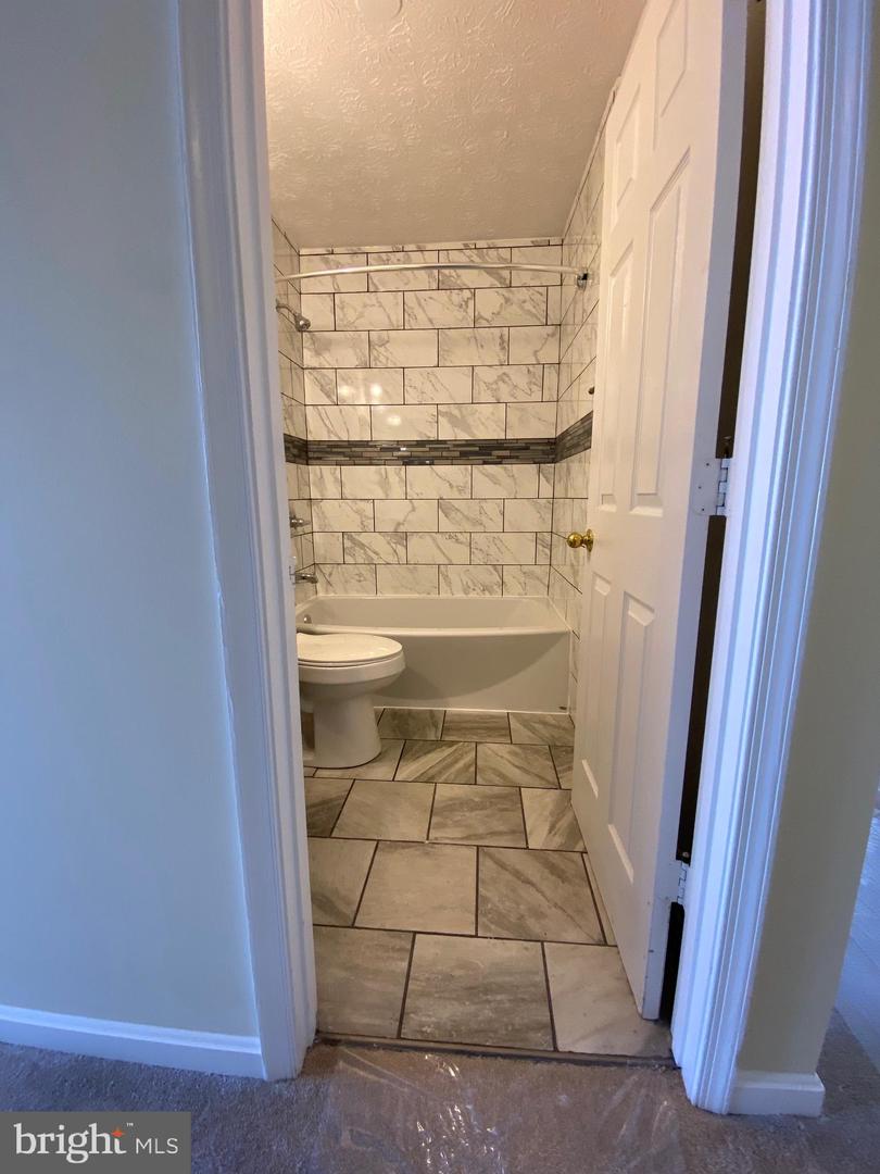 412 TOLBELT COURT