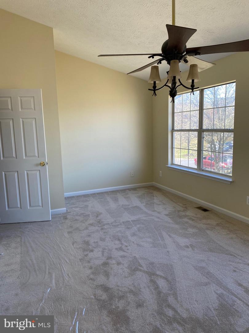 412 TOLBELT COURT