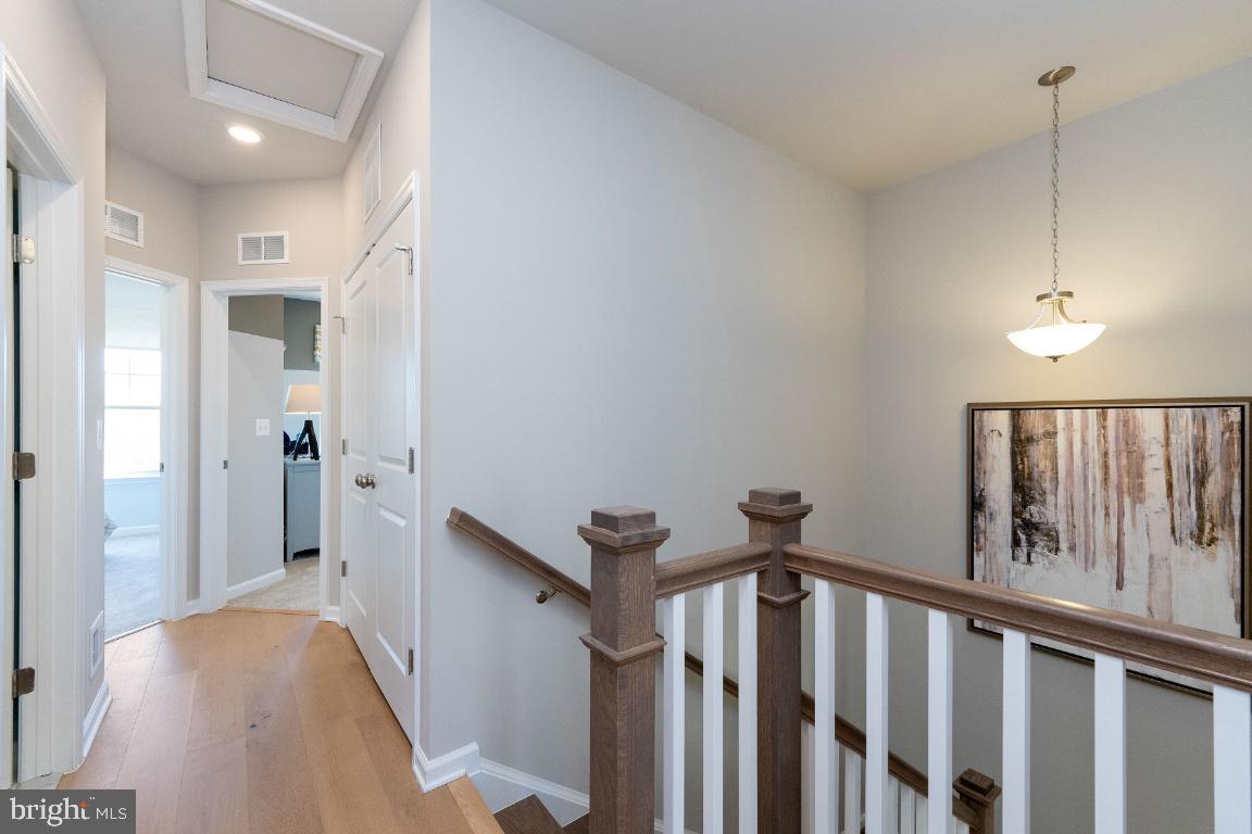 1213 CREEK BANK DRIVE