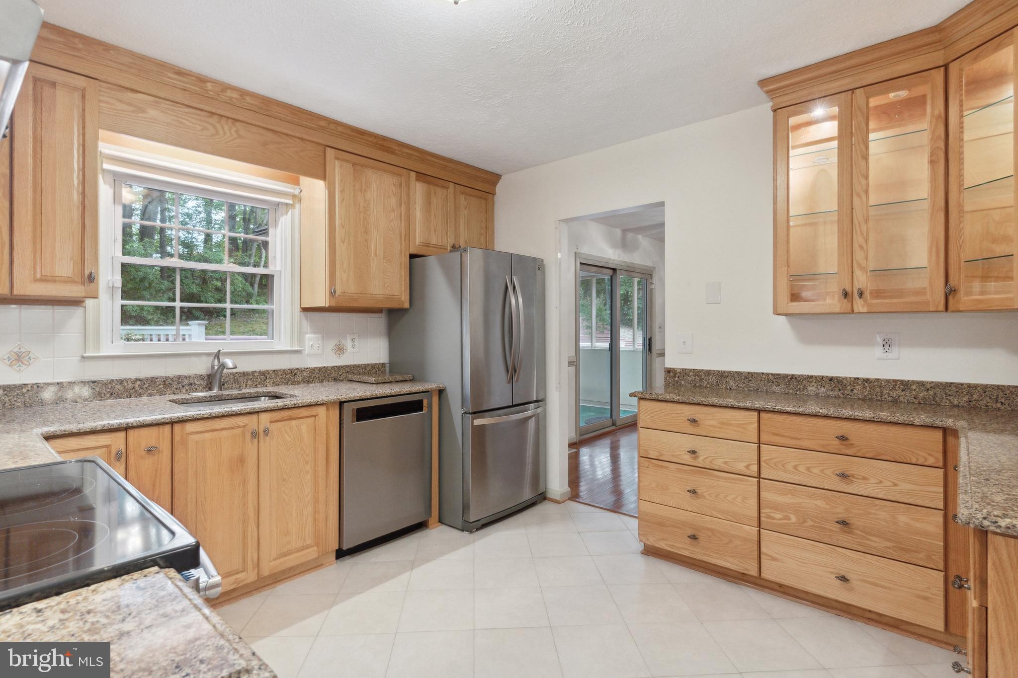 42 GREENRIDGE DRIVE
