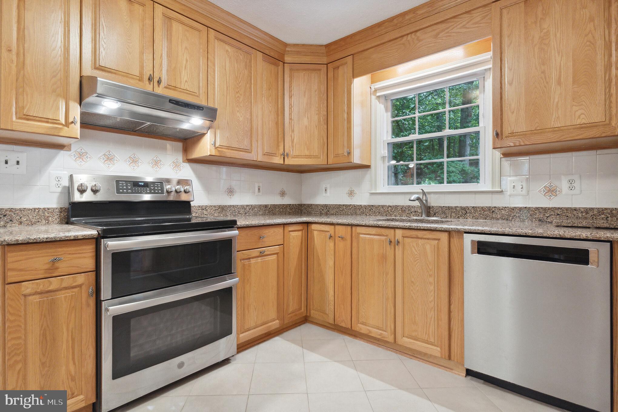 42 GREENRIDGE DRIVE