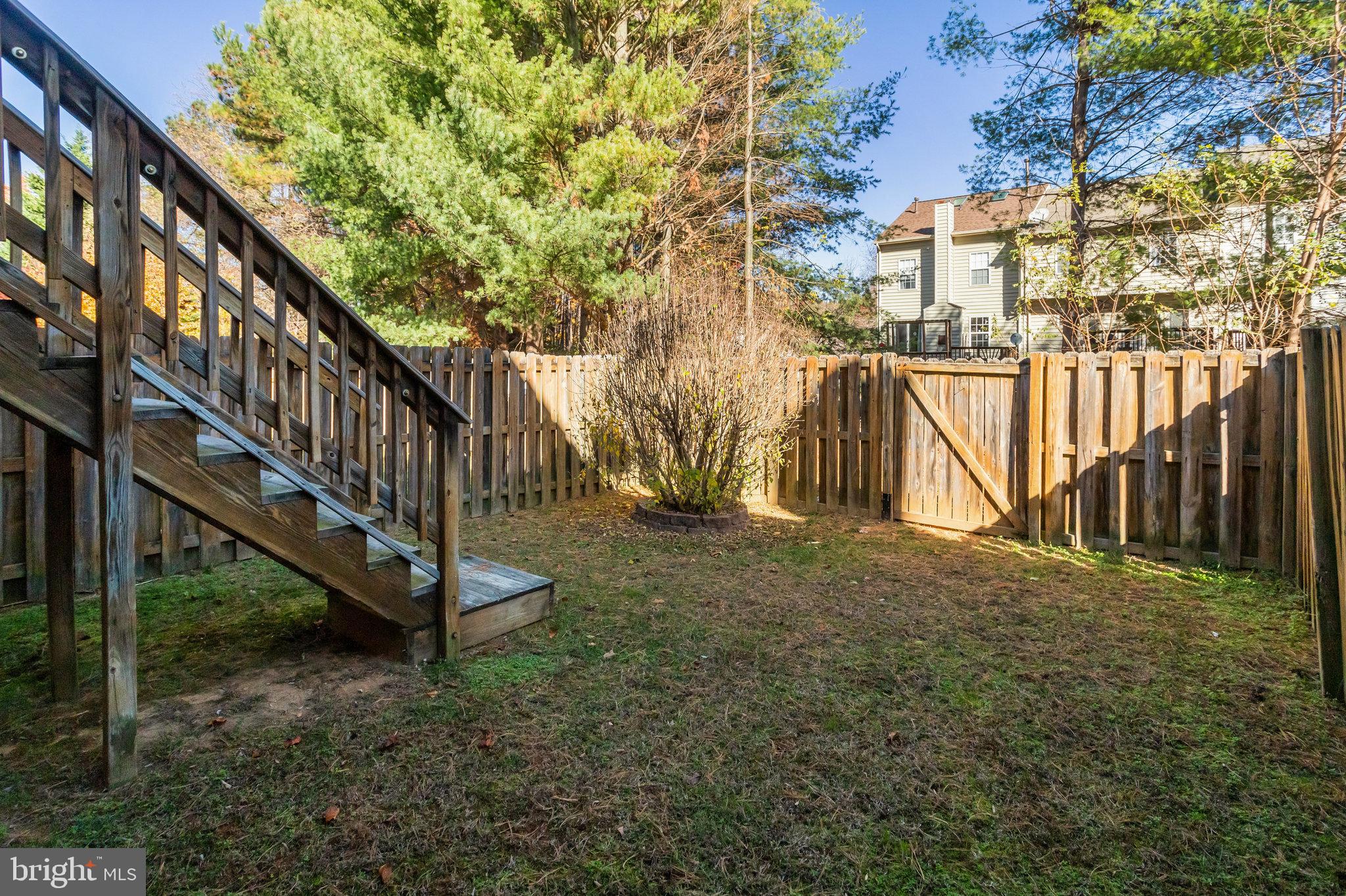 403 W Park DRIVE