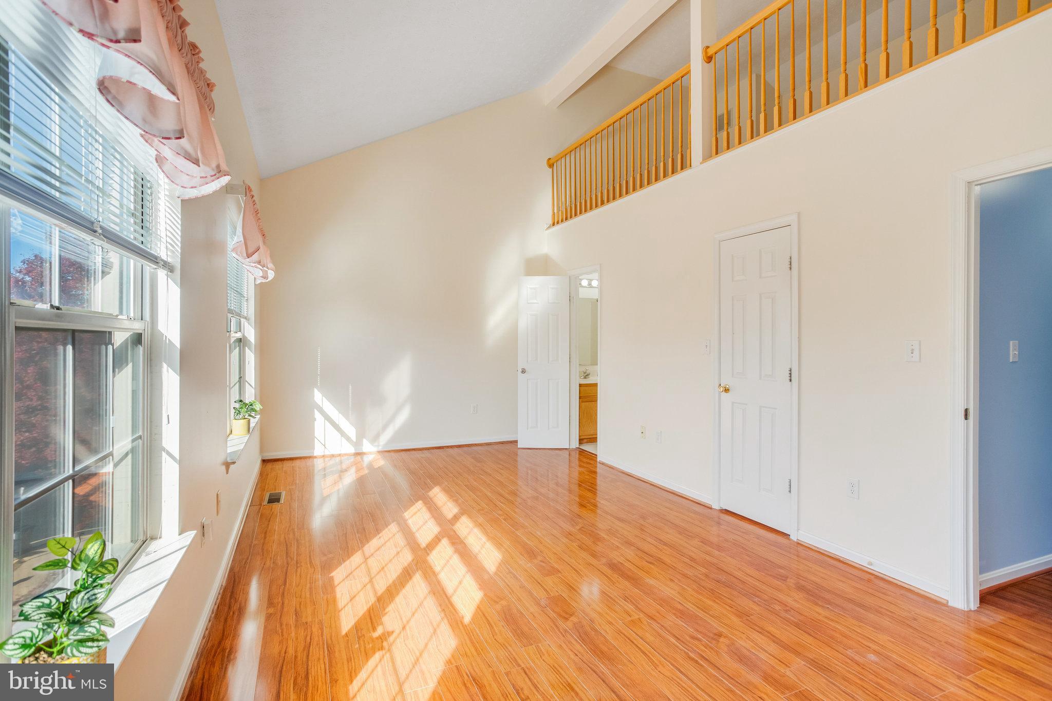 403 W Park DRIVE