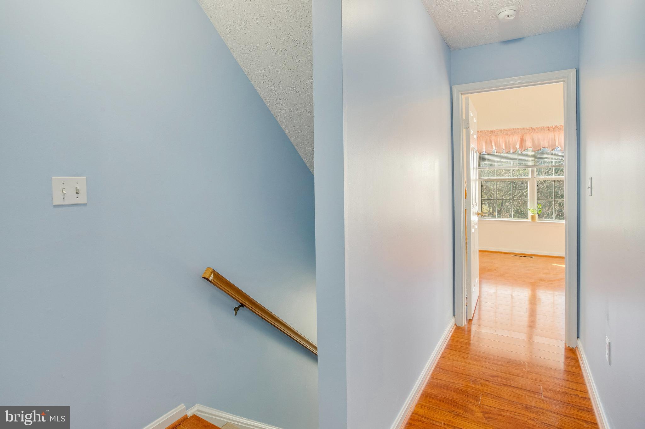 403 W Park DRIVE