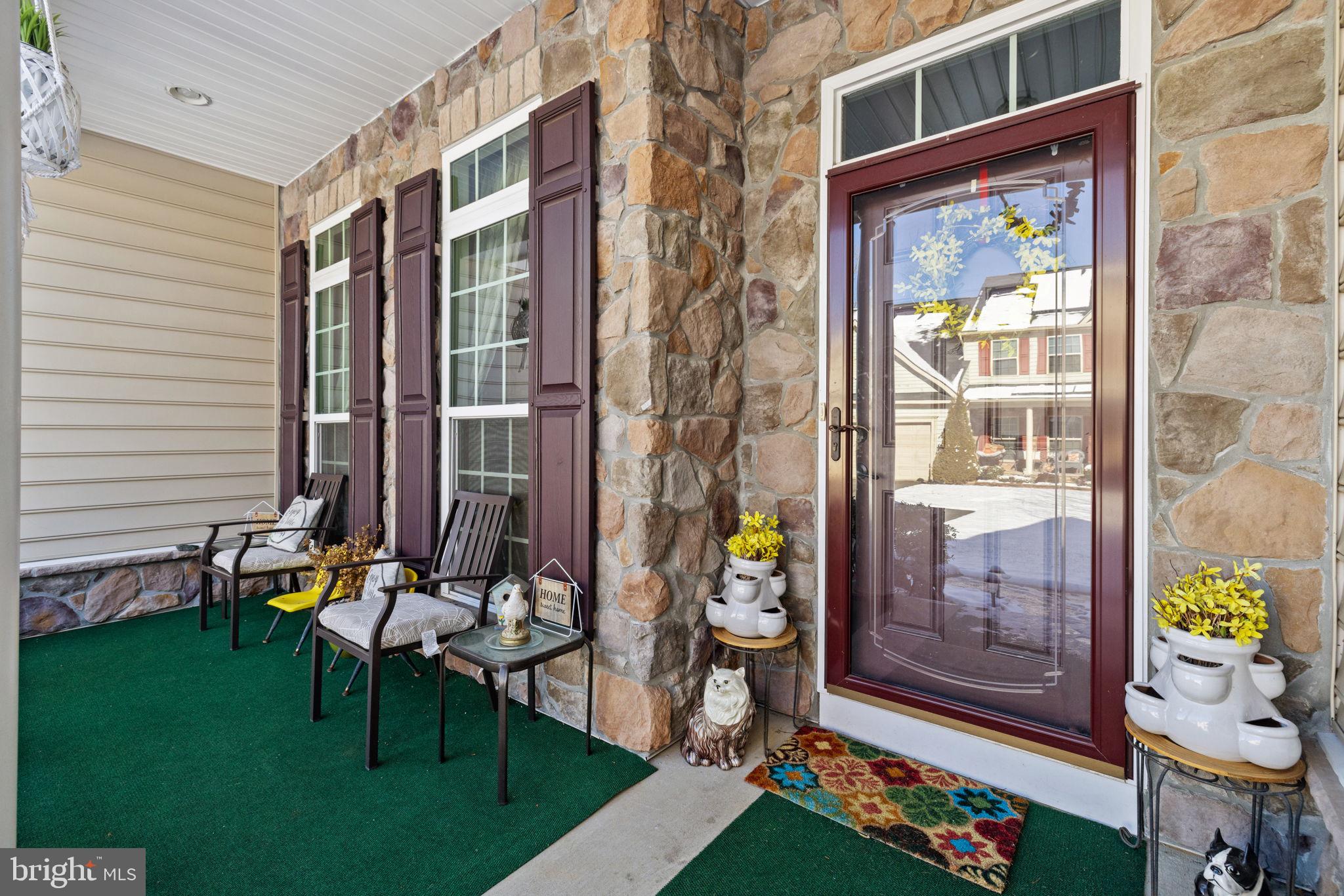 4 Kettlebrook COURT
