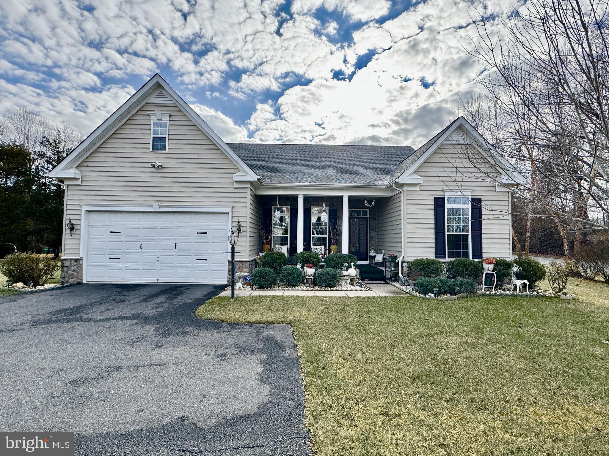 4 Kettlebrook COURT