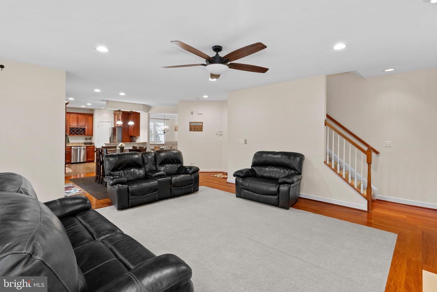 26 Pickett LANE