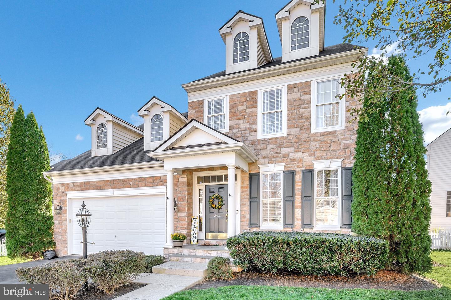 26 Pickett LANE