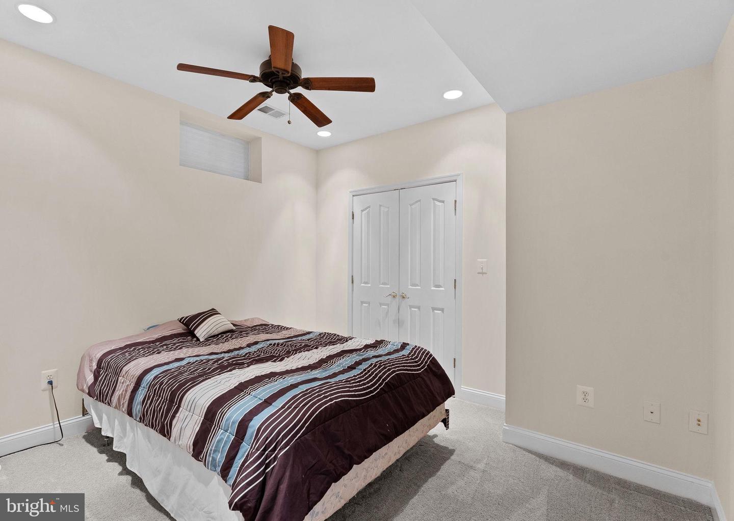 26 Pickett LANE