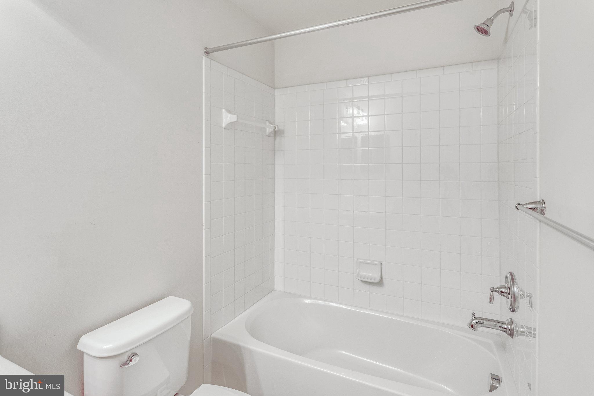 35 Woodford Dr