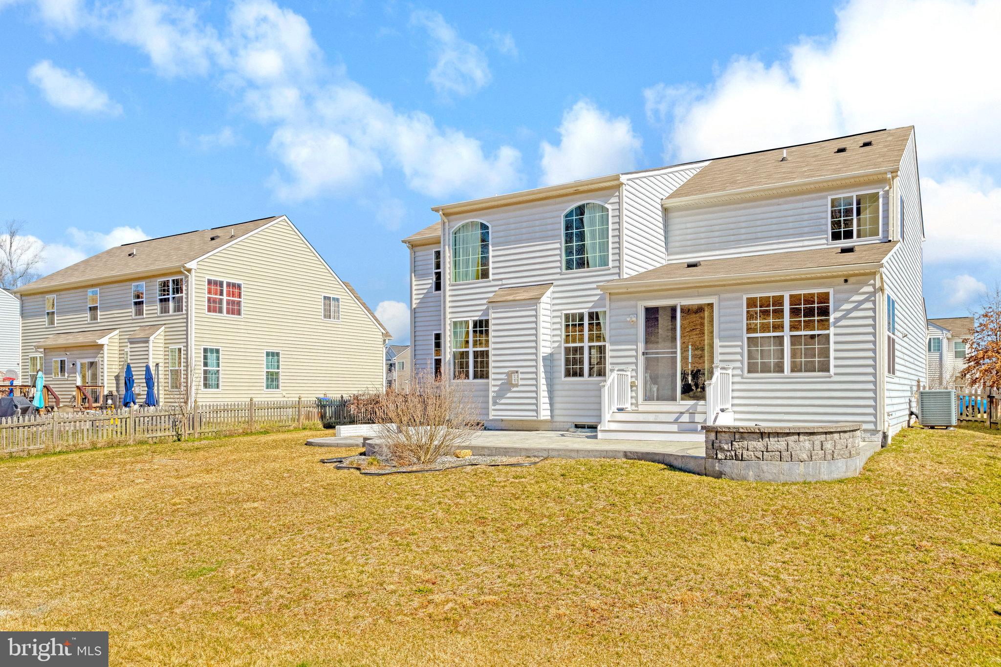 35 Woodford Dr