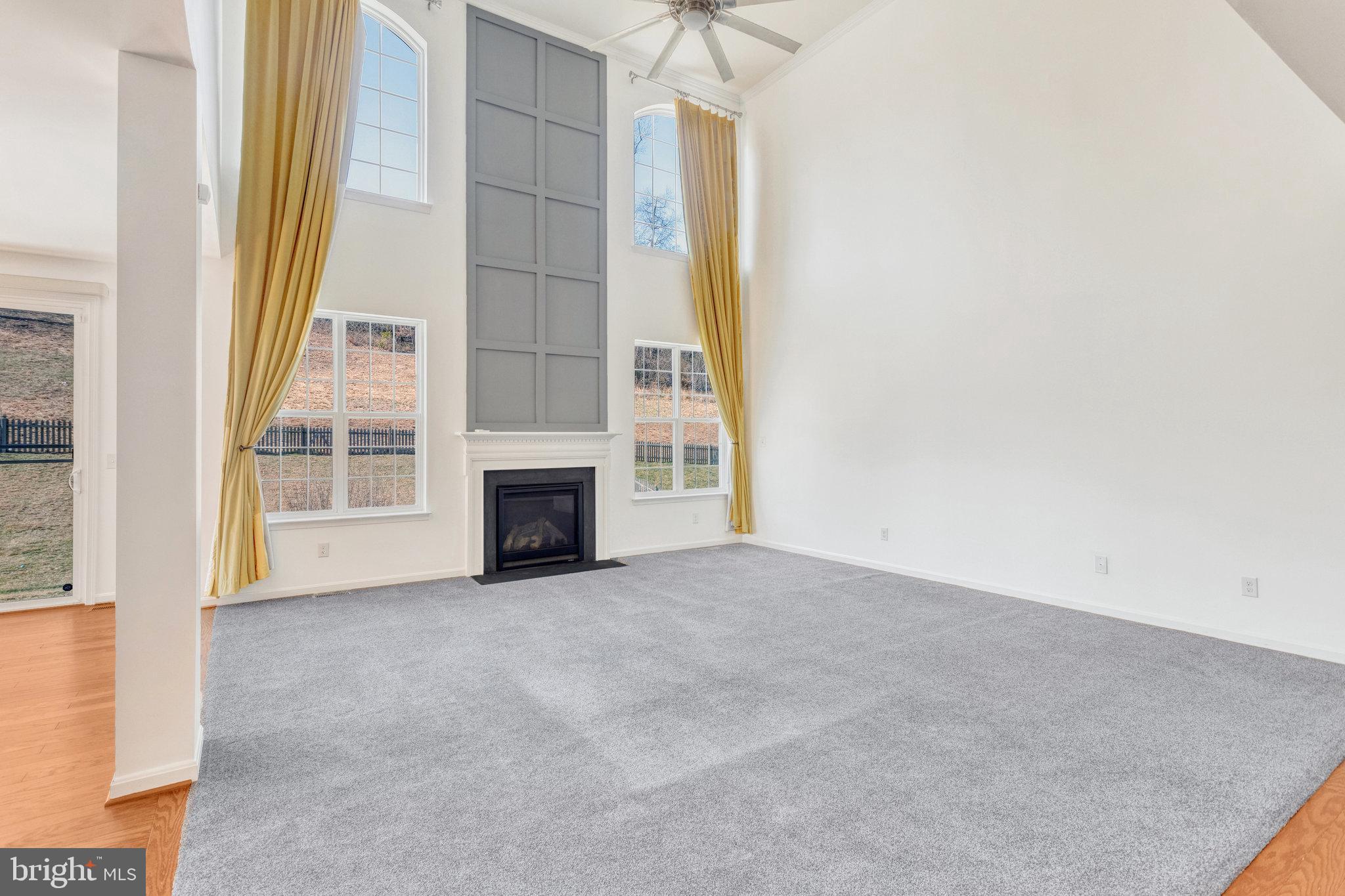 35 Woodford Dr