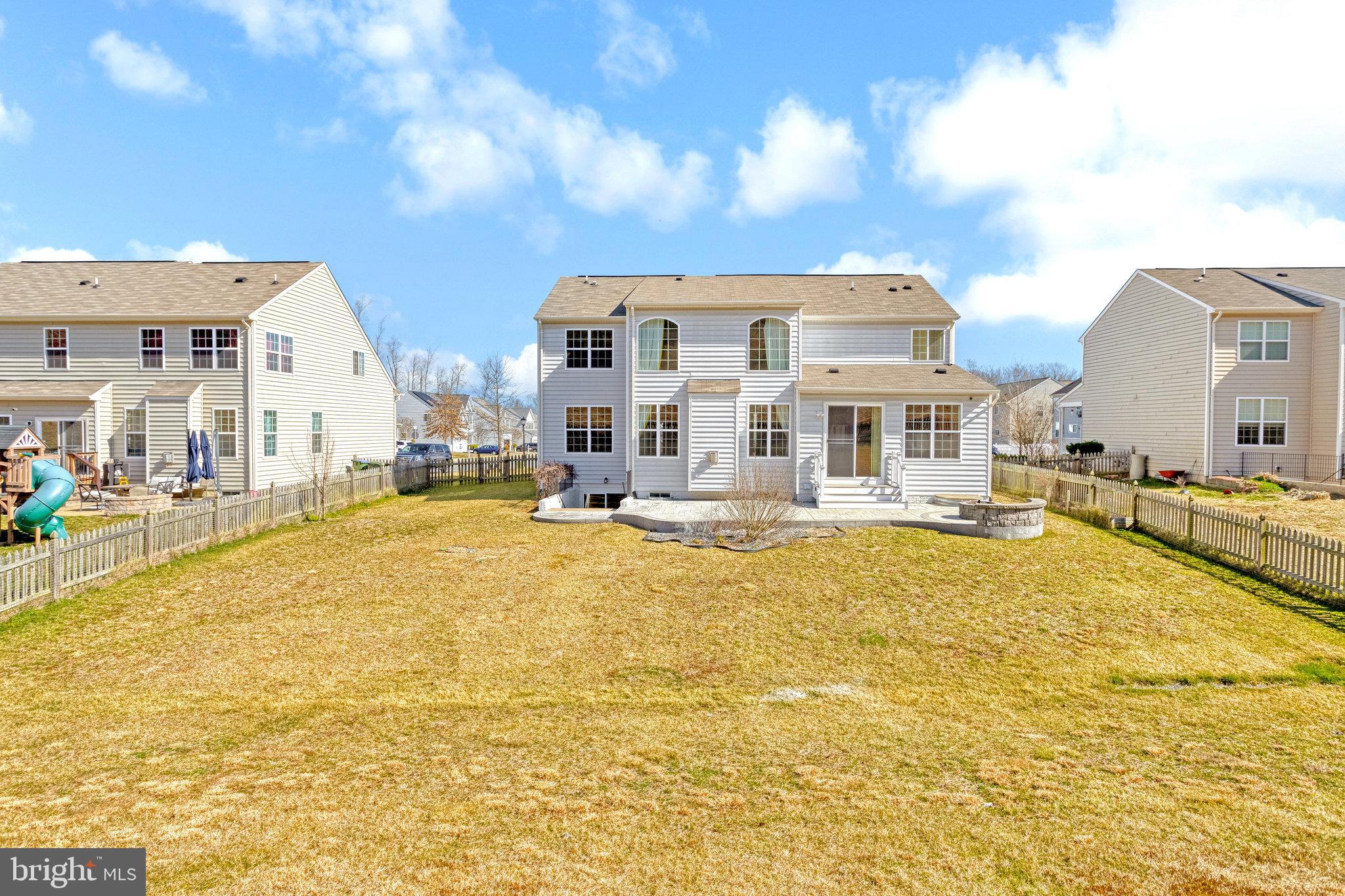 35 Woodford Dr
