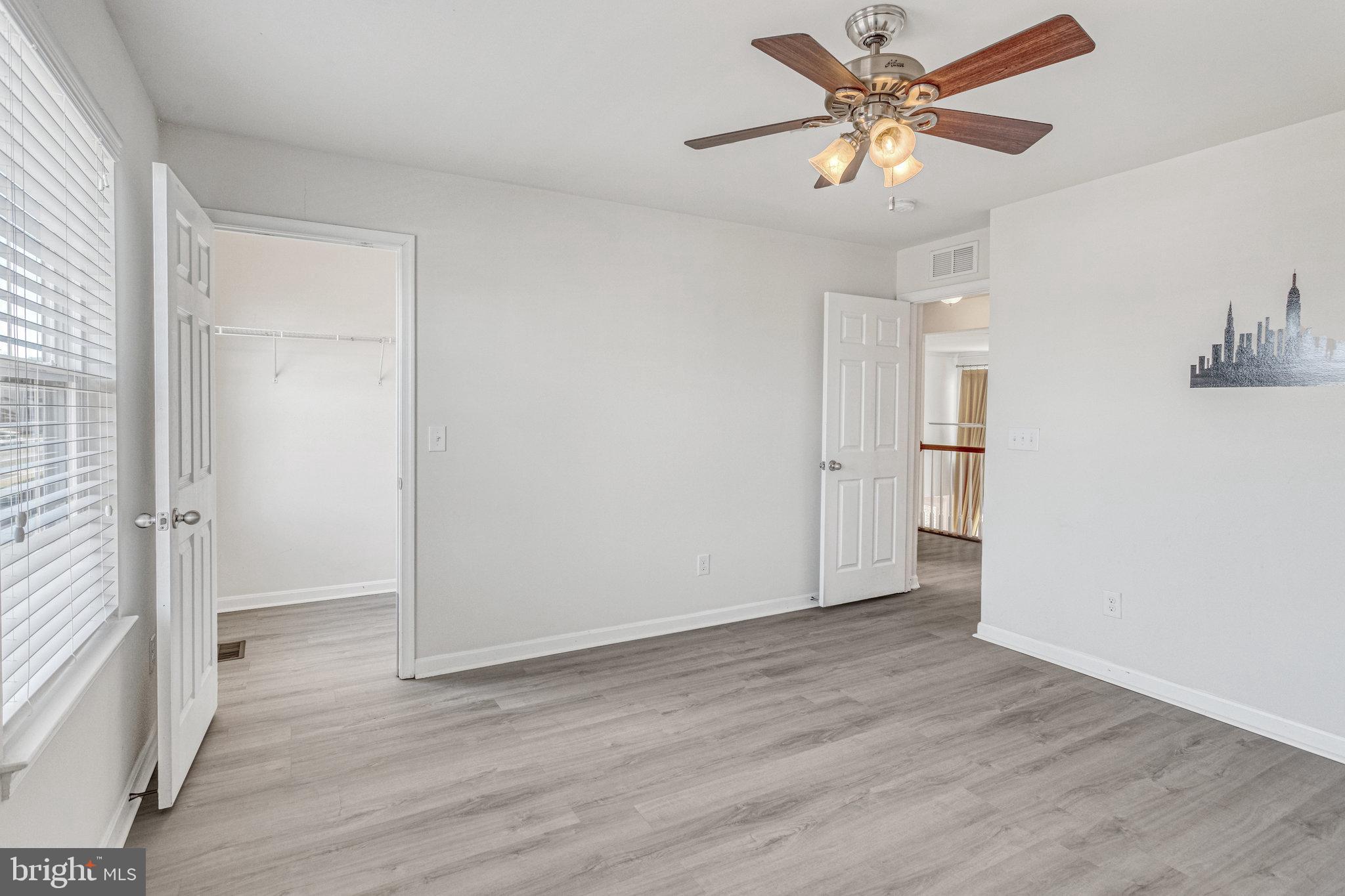 35 Woodford Dr